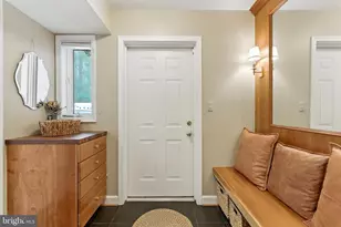 46 Rock Ridge Ln, Chester Gap, VA 22623 - Photo 15