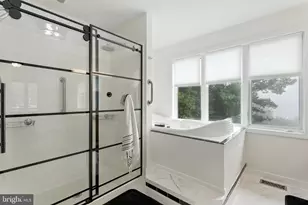 46 Rock Ridge Ln, Chester Gap, VA 22623 - Photo 21