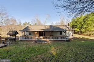 148 Viewtown, Amissville, VA 20106 - Photo 17