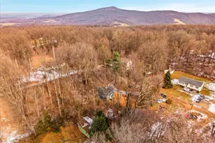 139 Nez Perce Way, Chester Gap, VA 22623 - Photo 45