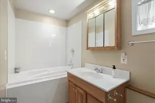 464 Castleton Ford Rd, Castleton, VA 22716 - Photo 13