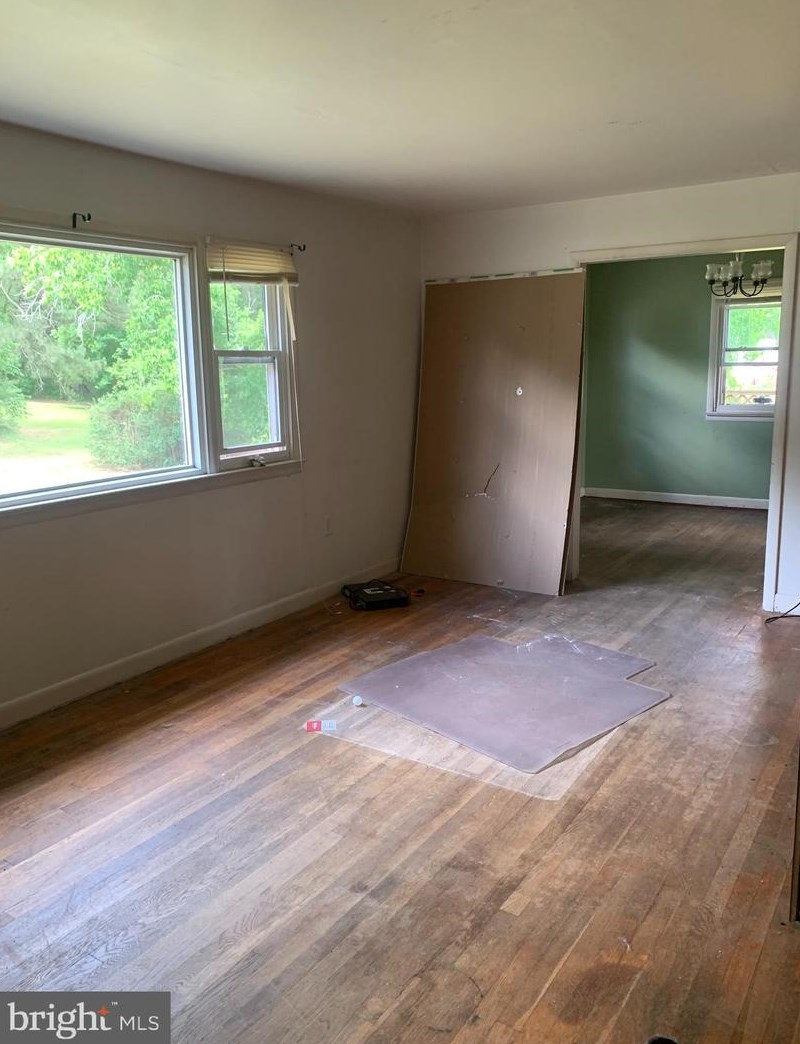 1807 Calvary Church Rd, Foneswood VA  22572-3913 exterior