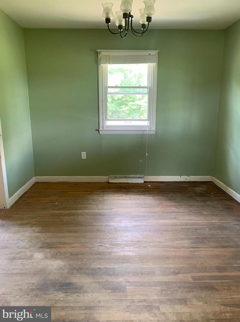 1807 Calvary Church Rd, Foneswood VA  22572-3913 exterior