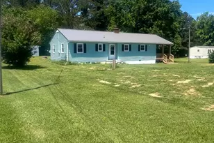 1807 Calvary Church Rd, Warsaw, VA 22572 - Photo 3