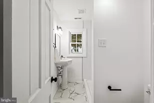 92 Front St, Warsaw, VA 22572 - Photo 47