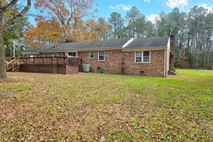 658 Islington Rd, Warsaw, VA 22572 - Photo 3