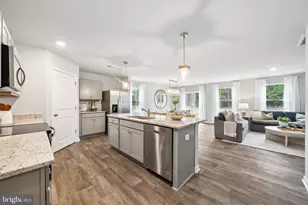 17 River Oak Dr, Staunton, VA 24401 - Photo 5