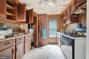 409 Polk St, Suffolk, VA 23434 - Photo 9