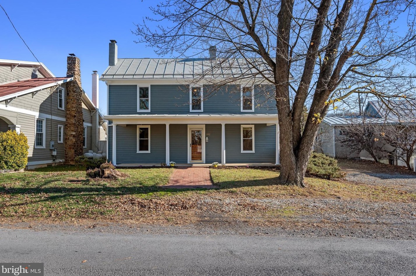 202 Shenandoah Ave, Edinburg VA  exterior