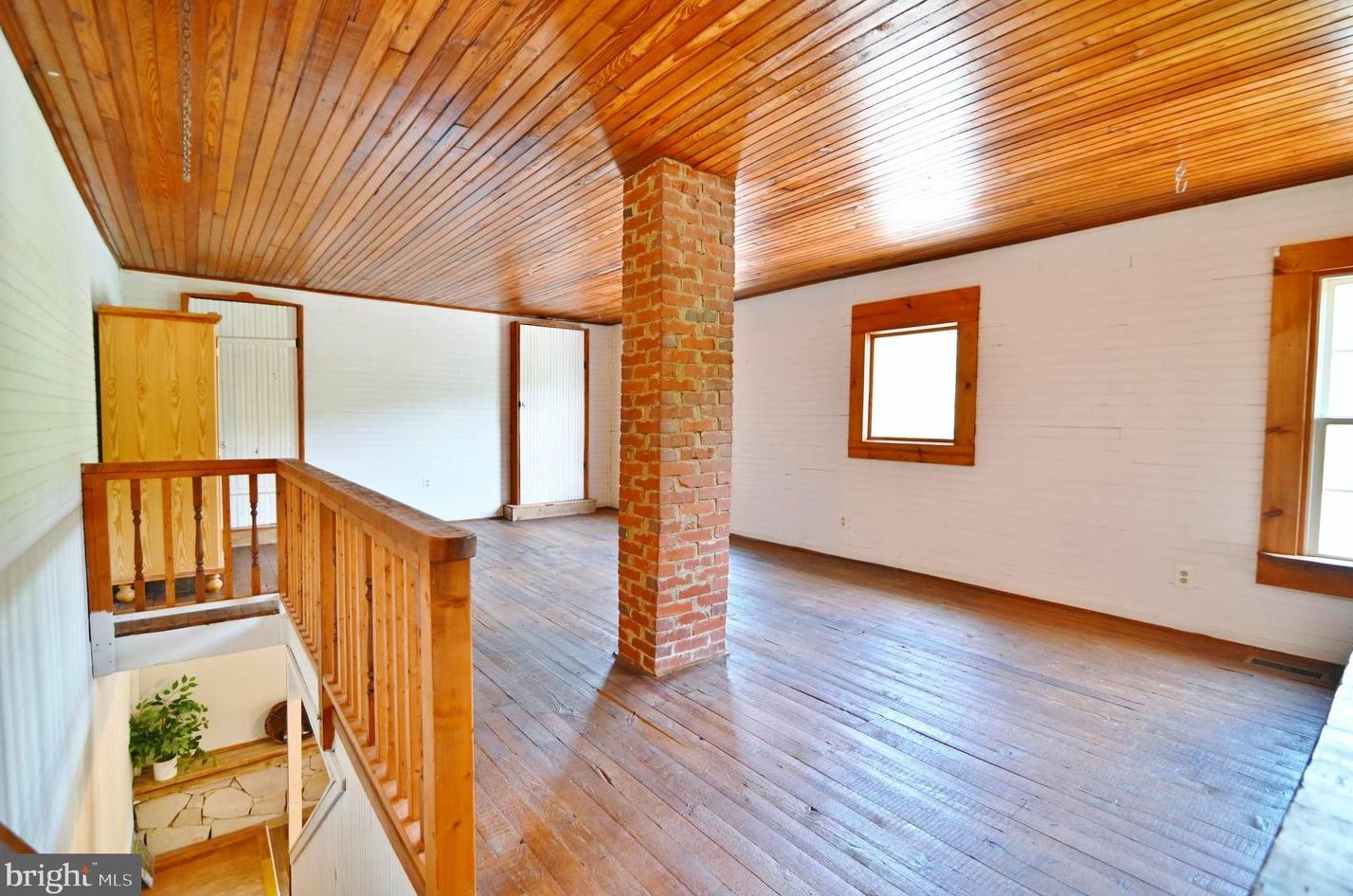 3110 Orkney Grade, Mount Jackson VA  22842-3320 exterior