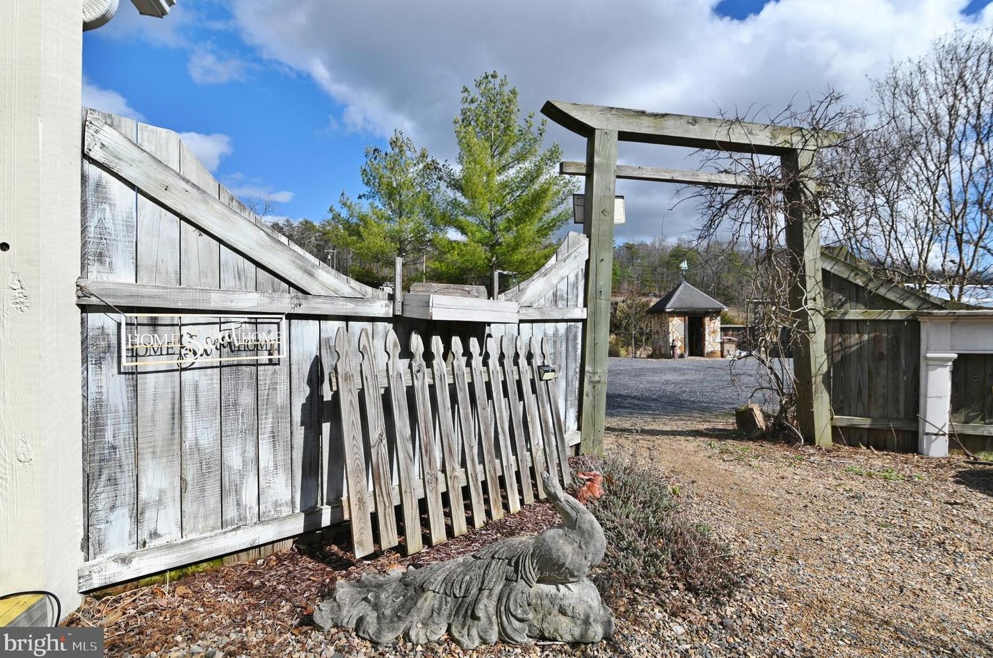 3110 Orkney Grade, Mount Jackson VA  22842-3320 exterior