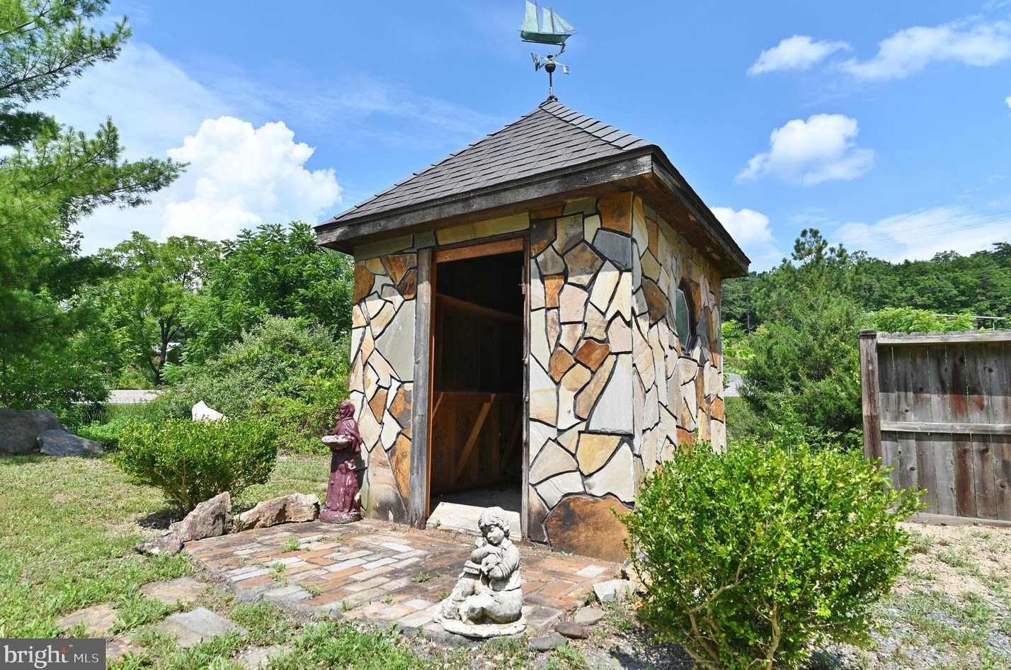 3110 Orkney Grade, Mount Jackson VA  22842-3320 exterior