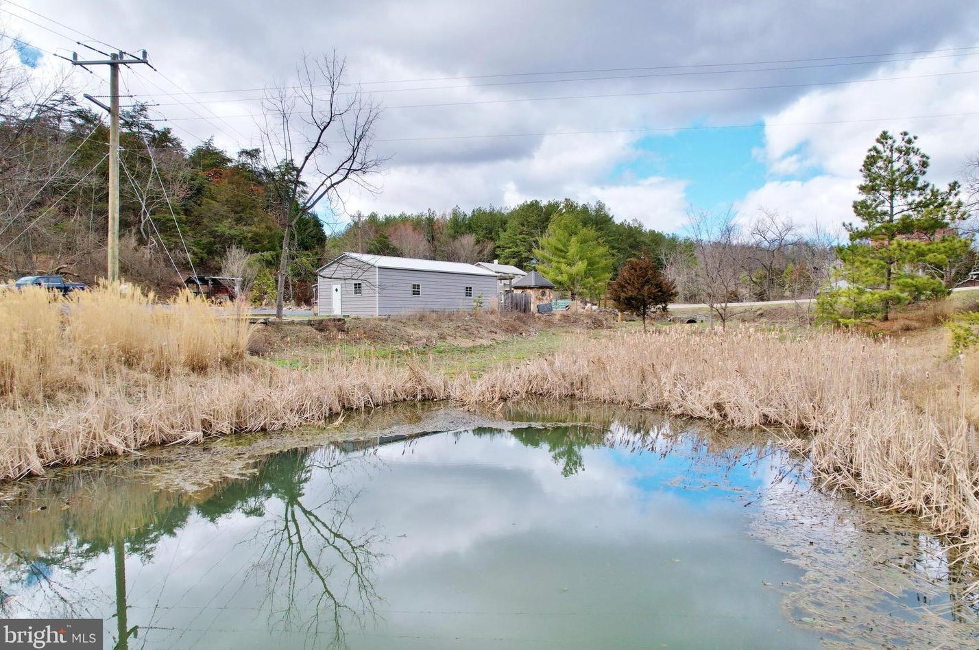 3110 Orkney Grade, Mount Jackson VA  22842-3320 exterior