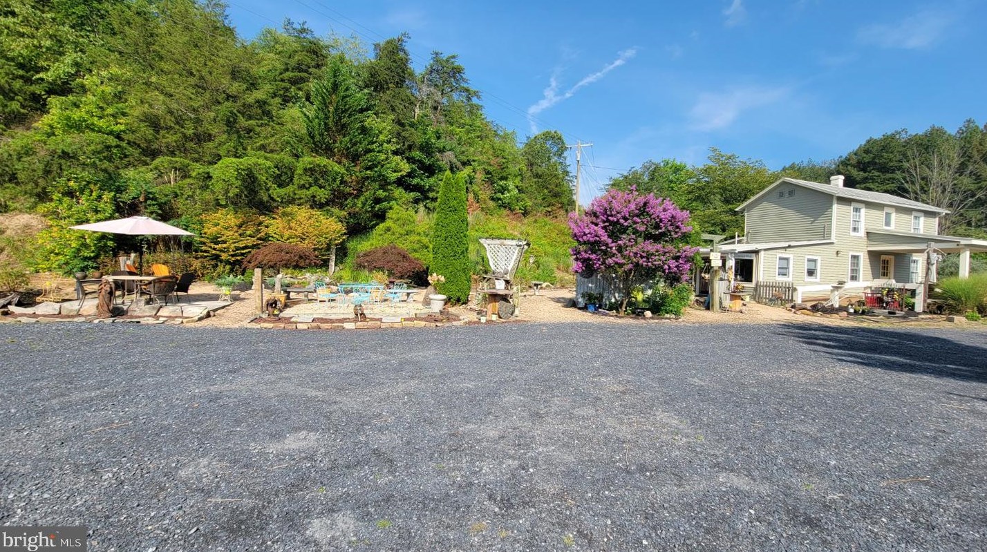 3110 Orkney Grade, Mount Jackson VA  22842-3320 exterior