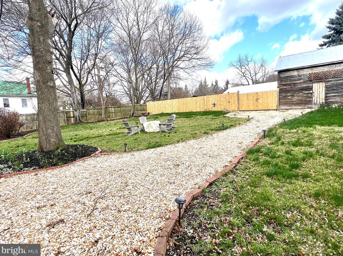 102 High St, Edinburg VA  22824-3084 exterior