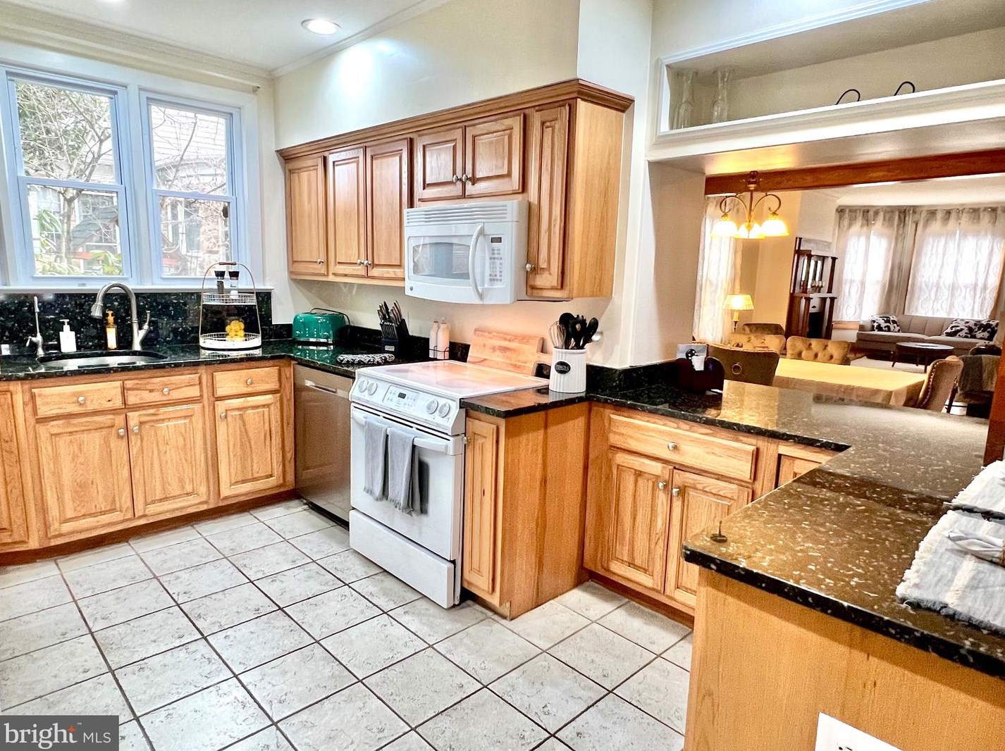 102 High St, Edinburg VA  22824-3084 exterior