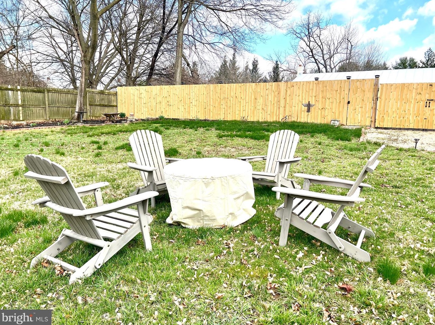 102 High St, Edinburg VA  22824-3084 exterior