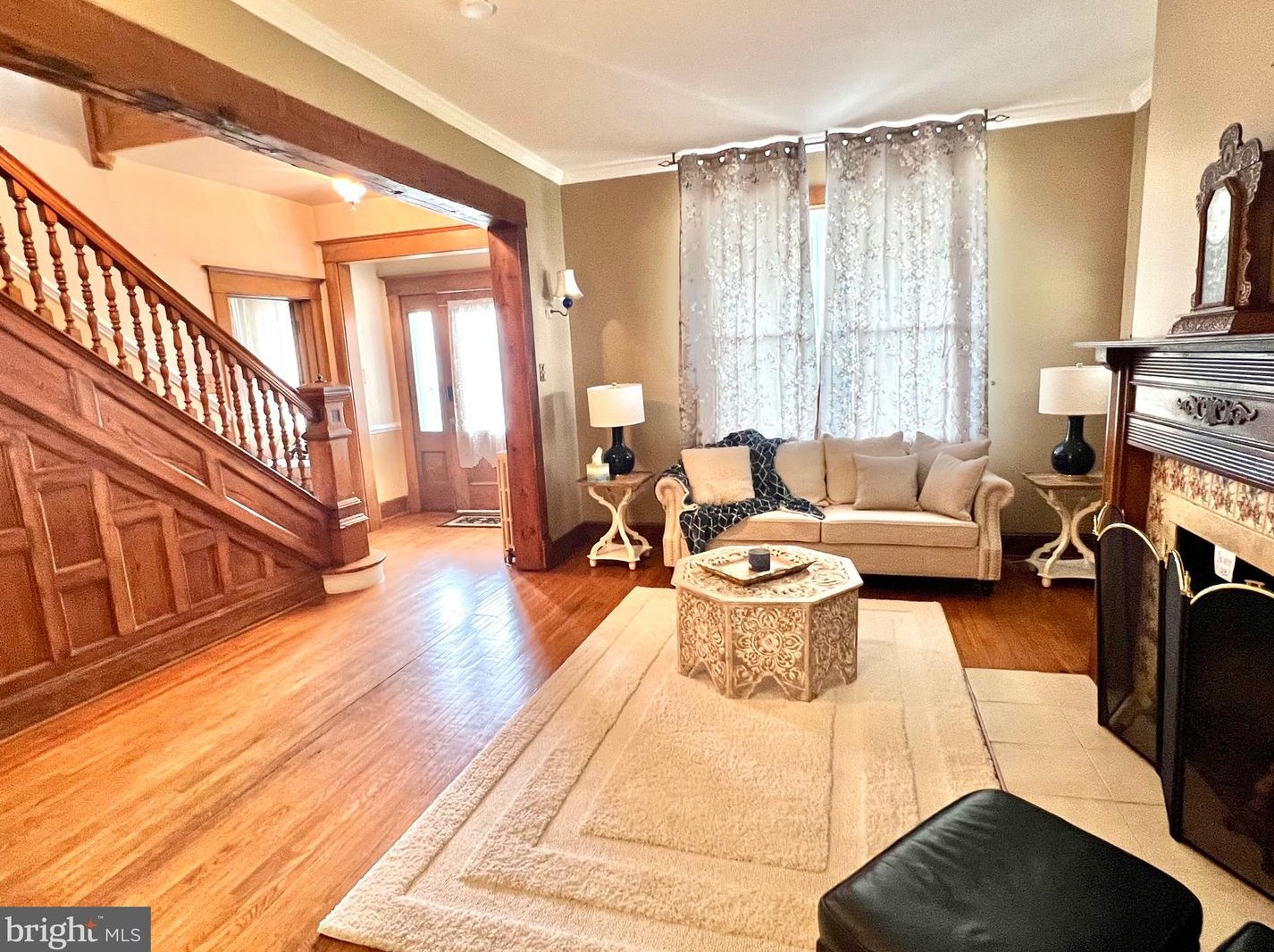 102 High St, Edinburg VA  22824-3084 exterior