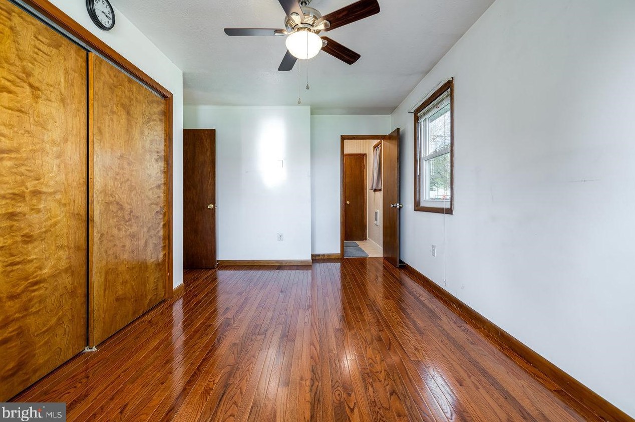 243 Massanutten Dr, Edinburg VA  22824-3022 exterior