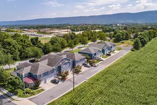 252 Parkside Ct, Woodstock, VA 22664 - Photo 1