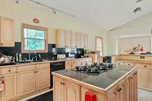 525 Rolling Rock Rd, Star Tannery, VA 22654 - Photo 21