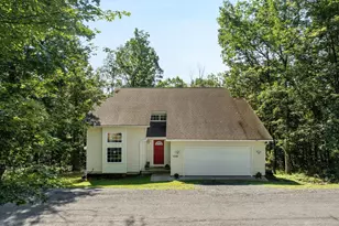 139 Maple Ave, Mount Jackson, VA 22842 - Photo 1