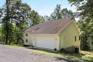 139 Maple Ave, Mount Jackson, VA 22842 - Photo 3