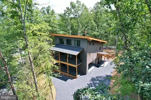 1034 Greenview, Basye, VA 22810 - Photo 1