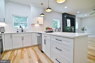 1034 Greenview, Basye, VA 22810 - Photo 5