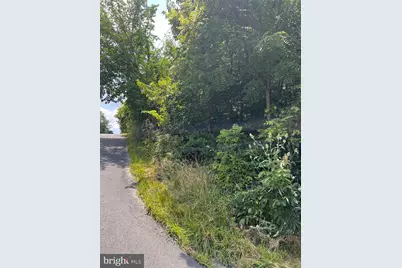 Beacon/Sunset, Strasburg, VA 22657 - Photo 1