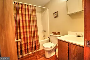 198 Hood's Point Rd, Basye, VA 22810 - Photo 9