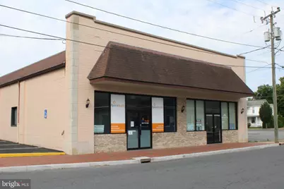 110 E High Street, Woodstock, VA 22664 - Photo 1