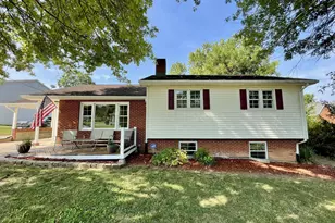 326 Hollingsworth Rd, Woodstock, VA 22664 - Photo 5