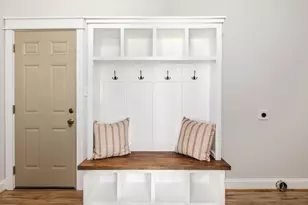 176 S Virginia St, Strasburg, VA 22641 - Photo 13