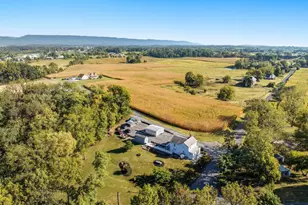758 Honeysuckle Ave, Woodstock, VA 22664 - Photo 29