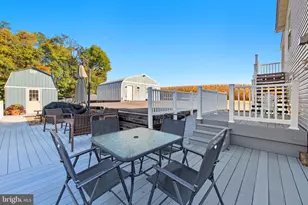 758 Honeysuckle Ave, Woodstock, VA 22664 - Photo 17