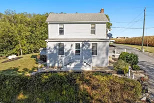 758 Honeysuckle Ave, Woodstock, VA 22664 - Photo 3