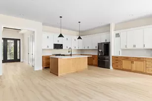 126 Chickadee Ct, Woodstock, VA 22664 - Photo 5