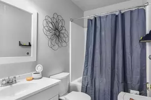 100 Wolfs Ln, Fort Valley, VA 22652 - Photo 17