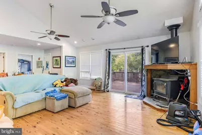 100 Wolfs Lane, Fort Valley, VA 22652 - Photo 9