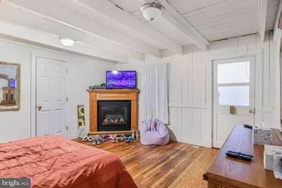 100 Wolfs Lane, Fort Valley, VA 22652 - Photo 13