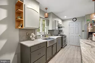 2891 Saumsville Rd, Maurertown, VA 22644 - Photo 27