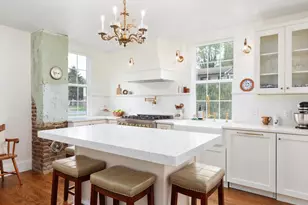 239 N Church St, Woodstock, VA 22664 - Photo 3