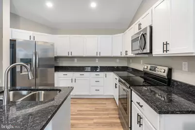 420 Roland, Woodstock, VA 22664 - Photo 7