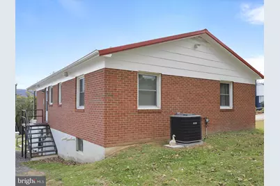 412 Massanutten Heights, Woodstock, VA 22664 - Photo 23