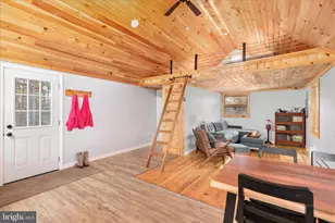 875 Hunter Ln, Edinburg, VA 22824 - Photo 17