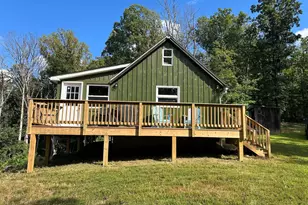 875 Hunter Ln, Edinburg, VA 22824 - Photo 5