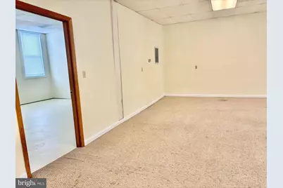 301 W Commerce Street #301, Woodstock, VA 22664 - Photo 5