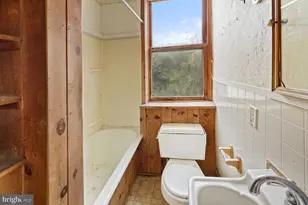 208 Piccadilly St, Edinburg, VA 22824 - Photo 57