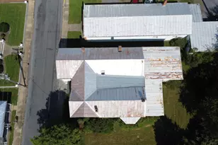 208 Piccadilly St, Edinburg, VA 22824 - Photo 13